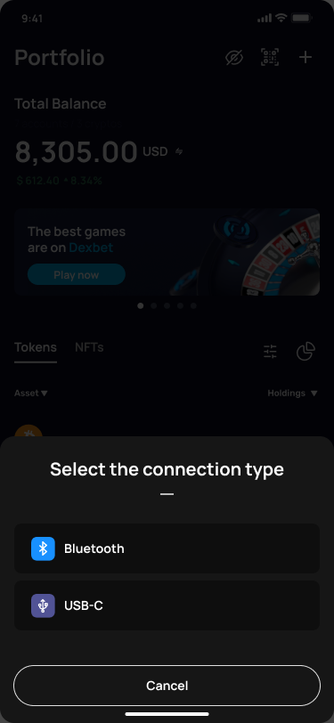 Klever Wallet connection options for Bluetooth and USB-C